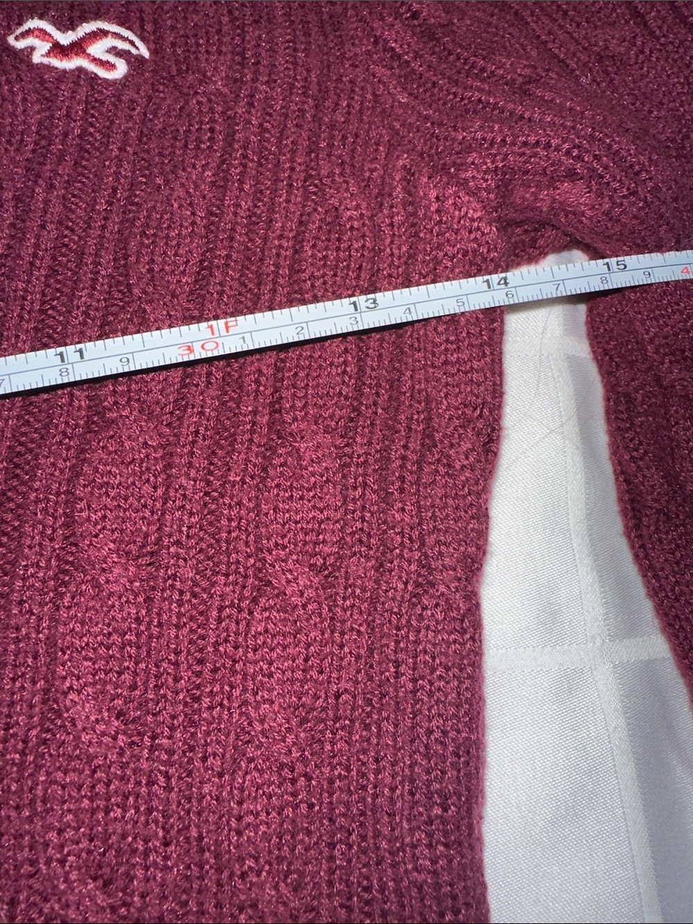 Hollister Women's Cable V-Neck Sweater - Wine/burgundy Small - Picture 4 of 6